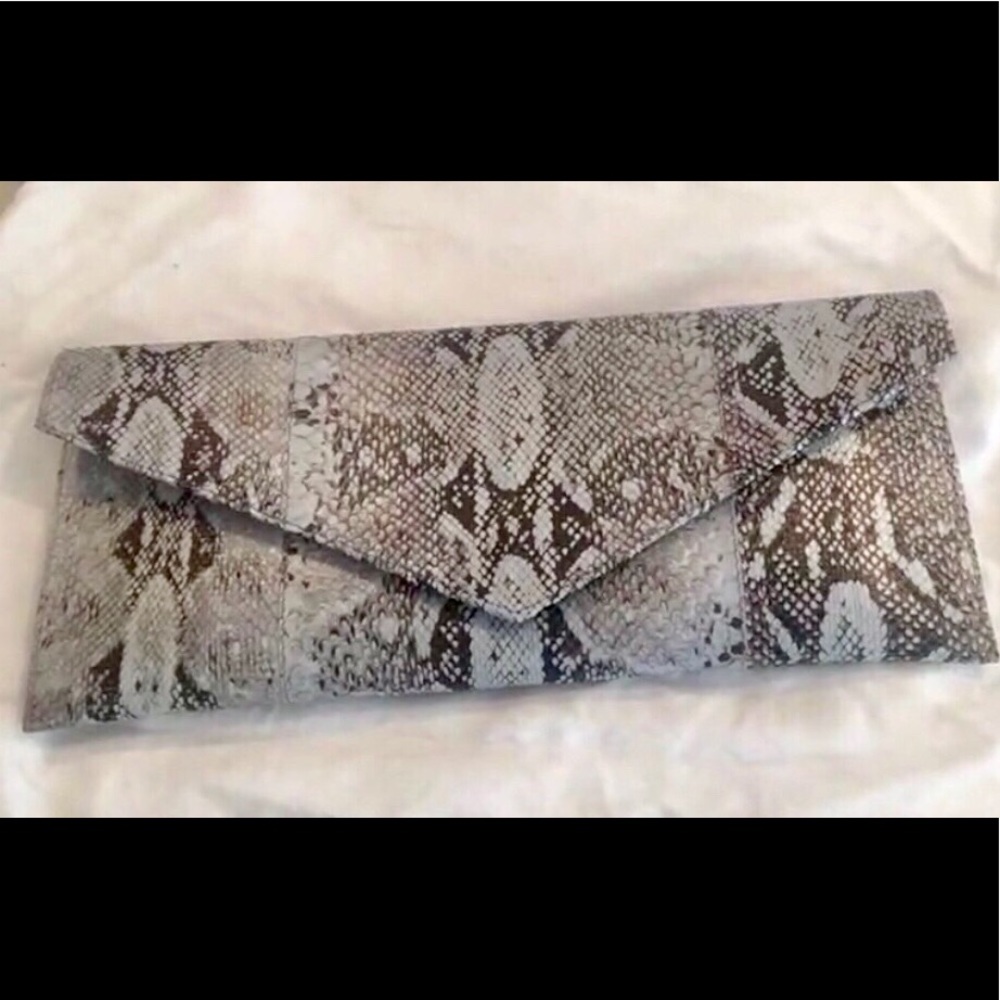 Python Clutch - image 2